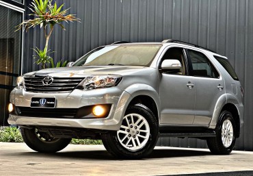TOYOTA HILUX SW4 SR FLEX 2015