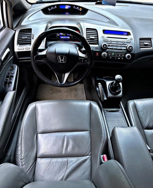 HONDA NEW CIVIC LXS 2010  - Foto 4