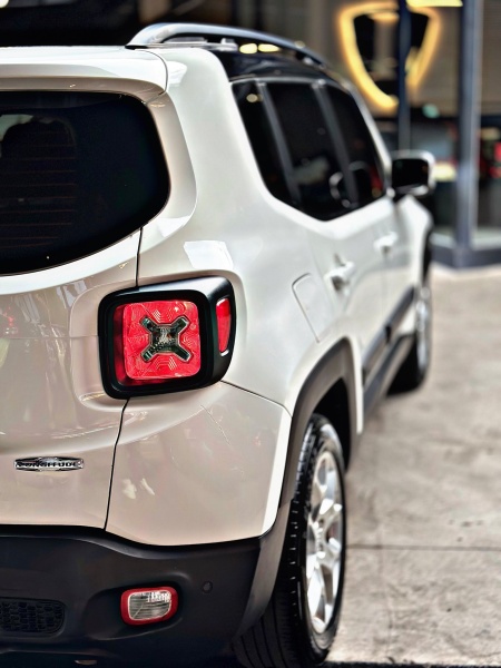 JEEP RENEGADE LONGITUDE AUTOMÁTICO 2016 - Foto 4