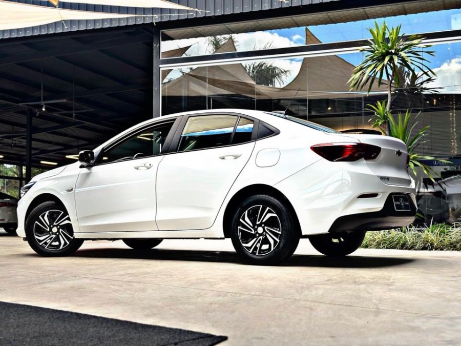 ONIX LT PLUS(SEDAN)2024 - Foto 4