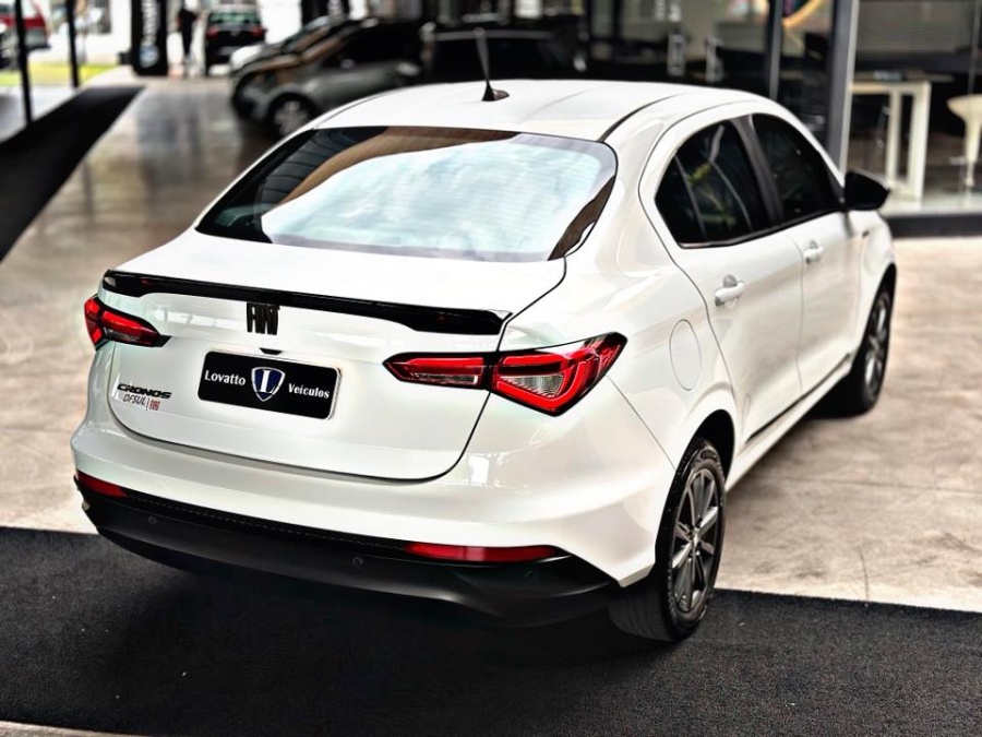 FIAT CRONOS 1.3 4C 2024 - Foto 19