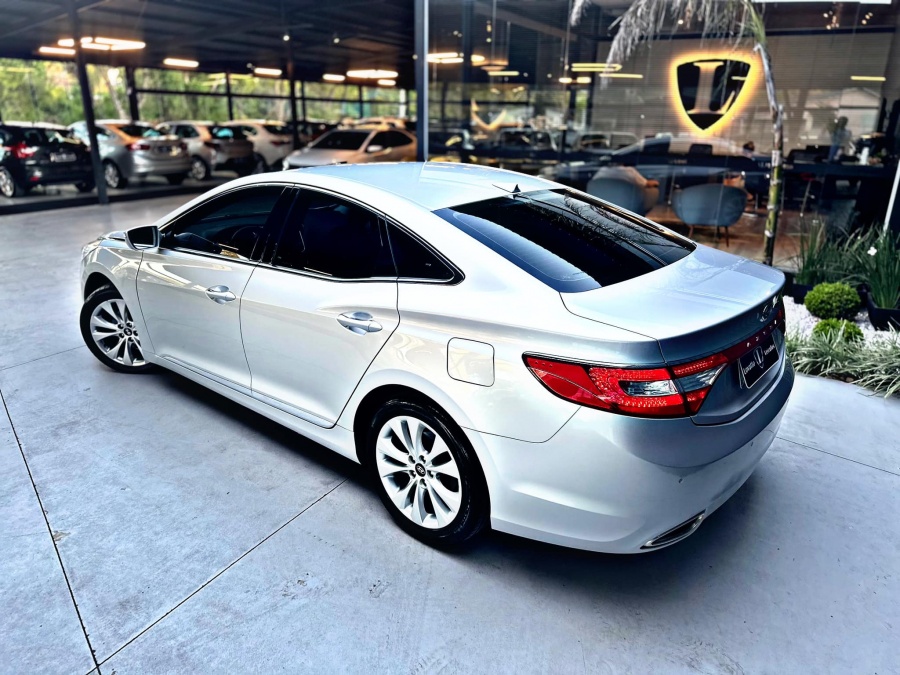 AZERA 3.0 v6 2015 - Foto 8