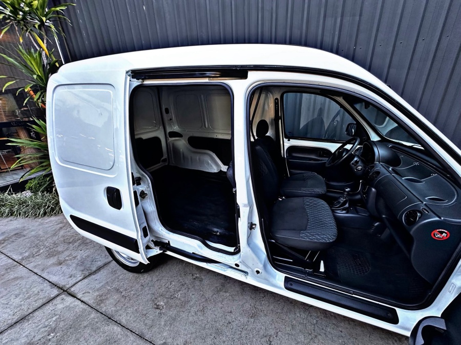 KANGOO EXPRESS 1.6 2018 - Foto 10