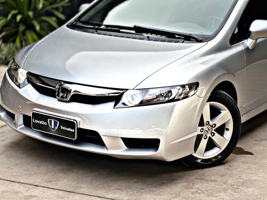 HONDA NEW CIVIC LXS 2010  - Foto 2