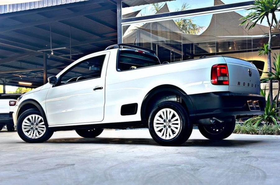 VW SAVEIRO ROBUST 2023 - Foto 4
