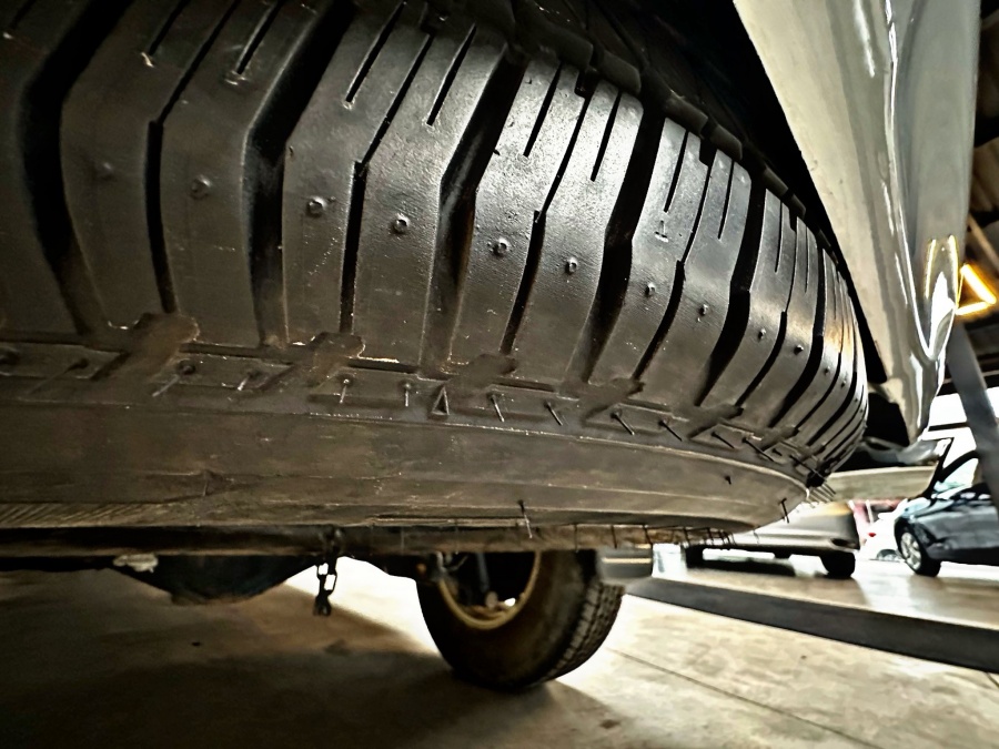 TOYOTA HILUX SW4 SR FLEX 2015 - Foto 13