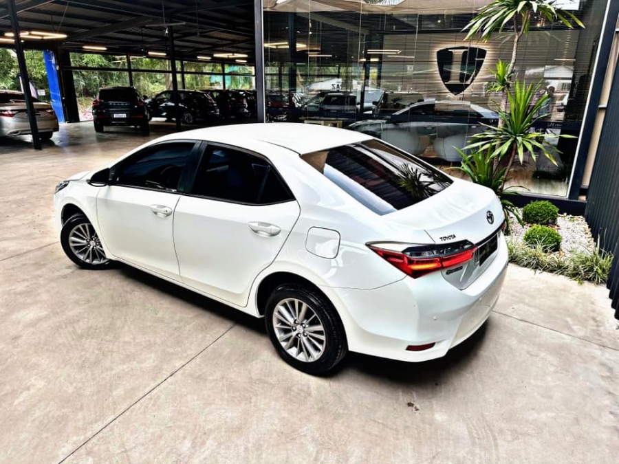 TOYOTA COROLLA UPPER GLi 2019 - Foto 8