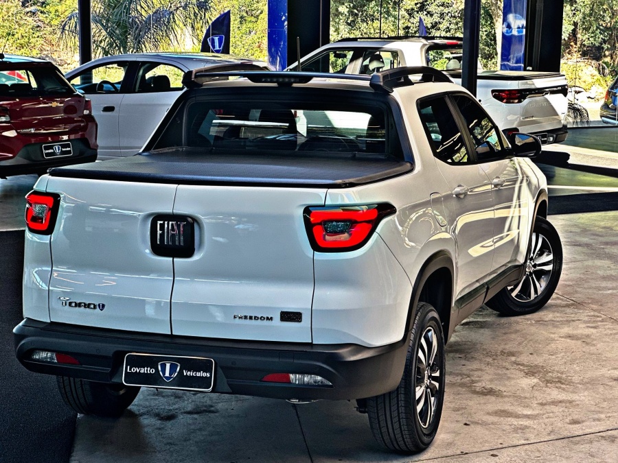 FIAT TORO FREEDOM 1.3T 2023 AUTOMÁTICO  - Foto 16
