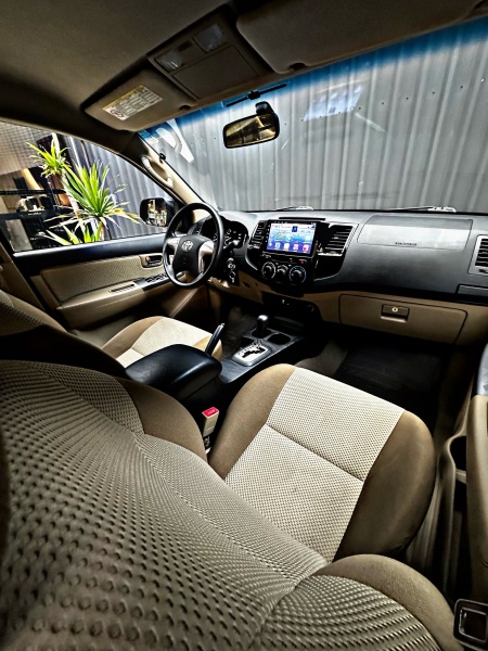 TOYOTA HILUX SW4 SR FLEX 2015 - Foto 10