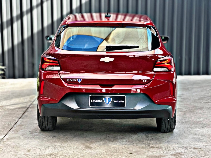 ONIX LT 2024 - Foto 19