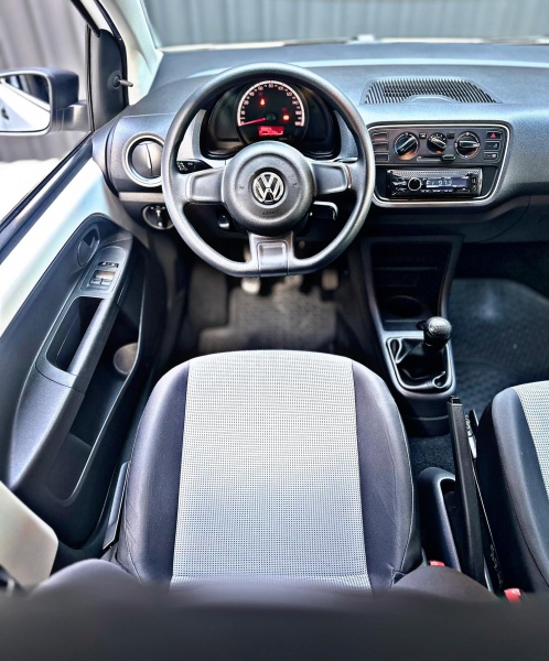 VW UP TAKE 1.0 2016 - Foto 9