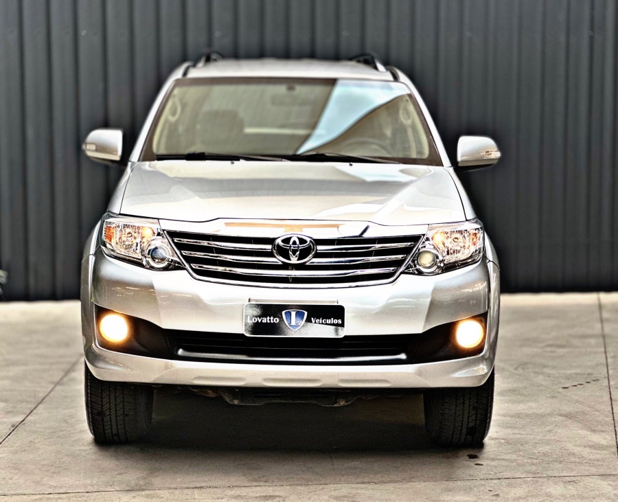 TOYOTA HILUX SW4 SR FLEX 2015 - Foto 5