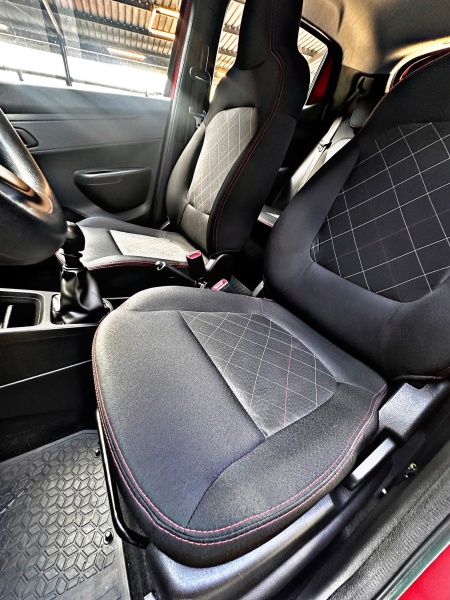 RENAULT KWID ZEN 2025 - Foto 10