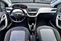 PEUGEOT 208 ACTIVE 1.5 2014 - Foto 9